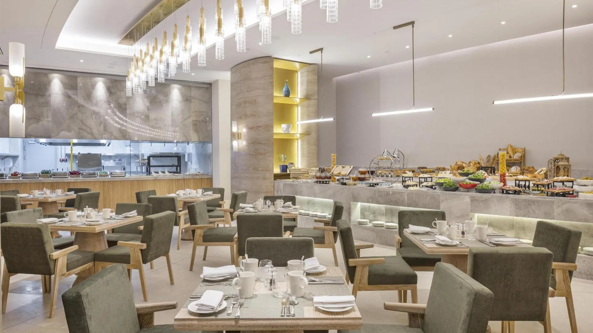 Hotel Hyatt Regency Izmir Istinyepark 5*,