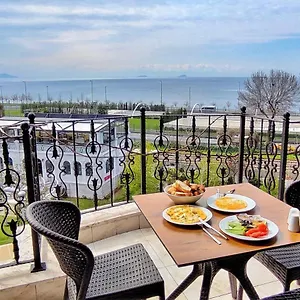 buradan rezervasyon yapın
