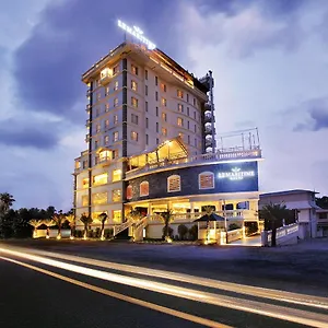 ***** Hotel Le Maritime India